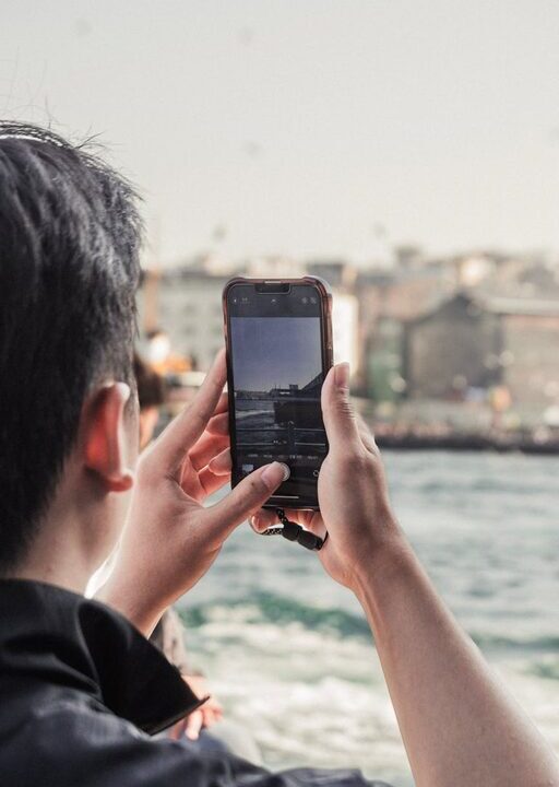 Jak zacząć przygodę z fotografią smartfonową i poprawić jakość zdjęć